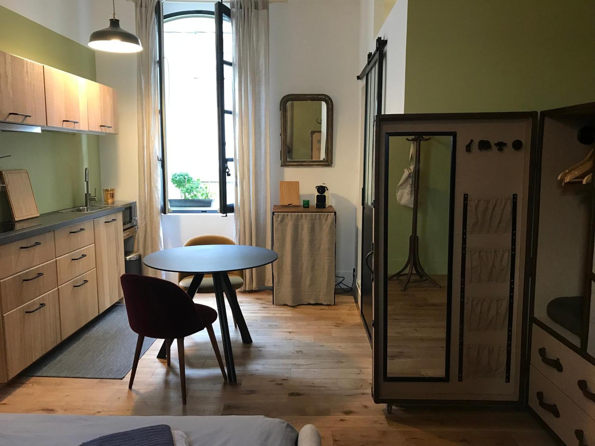 Studio de Charme à la Roquette Arles Extérieur photo